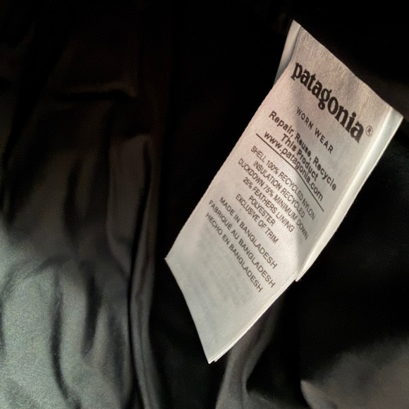 Patagonia Prow Bomber Quilted Down Vest Black Women's Size Small Full Zip Puffer - Picture 6 of 9